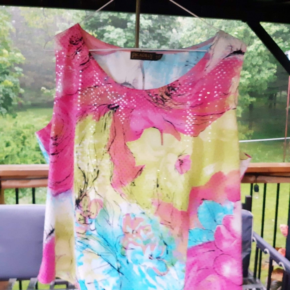 Picadilly Fashions Sparkly Sleeveless Top - Picture 2 of 8